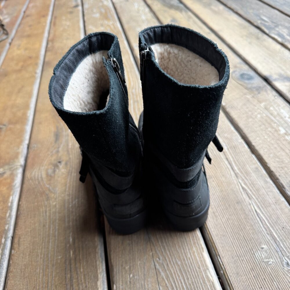 UGG Black Leather Lorna Side Zip Buckle Bootie in… - image 6